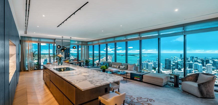 Waldorf Astoria | Downtown Miami