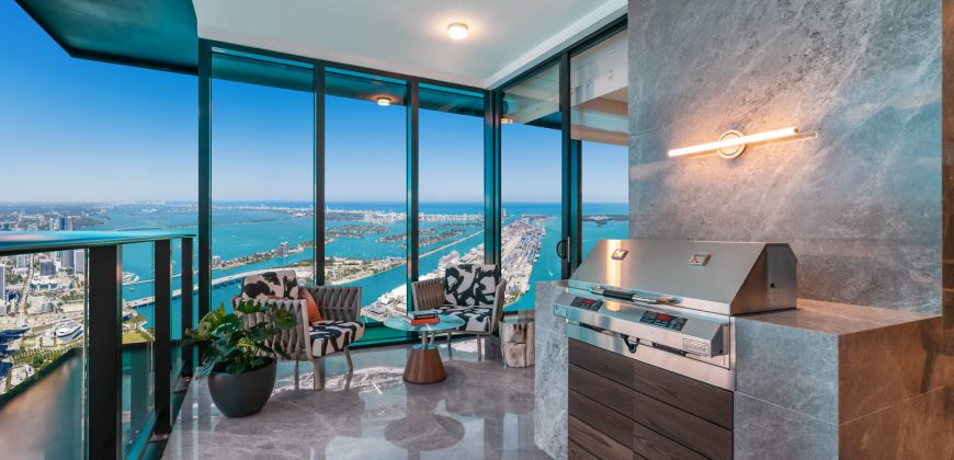 Waldorf Astoria | Downtown Miami